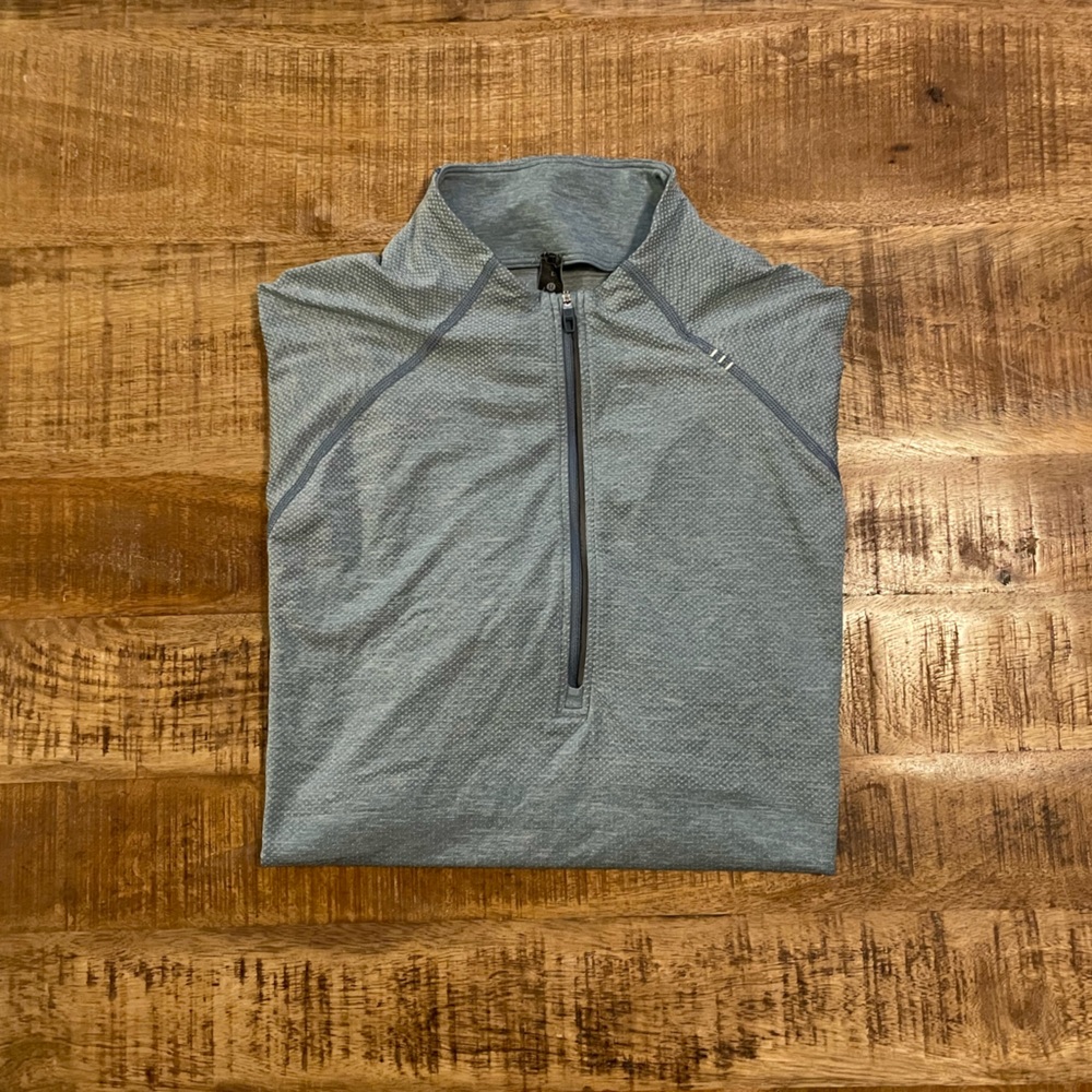 Lululemon Metal Vent Tech 1/2 Zip Pullover
